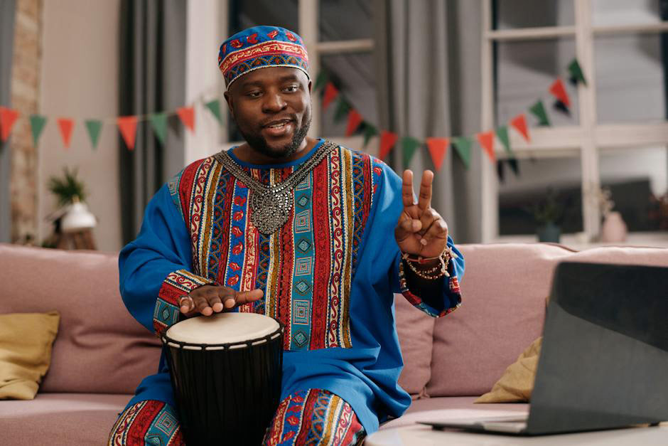 Melalui Pola DjembeMelalui Pola Djembe  
